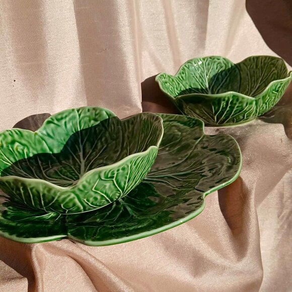 FUN Green Bordallo Pinheiro Cabbage Plate and 2 Salad Bowls Set - Picture 5 of 9